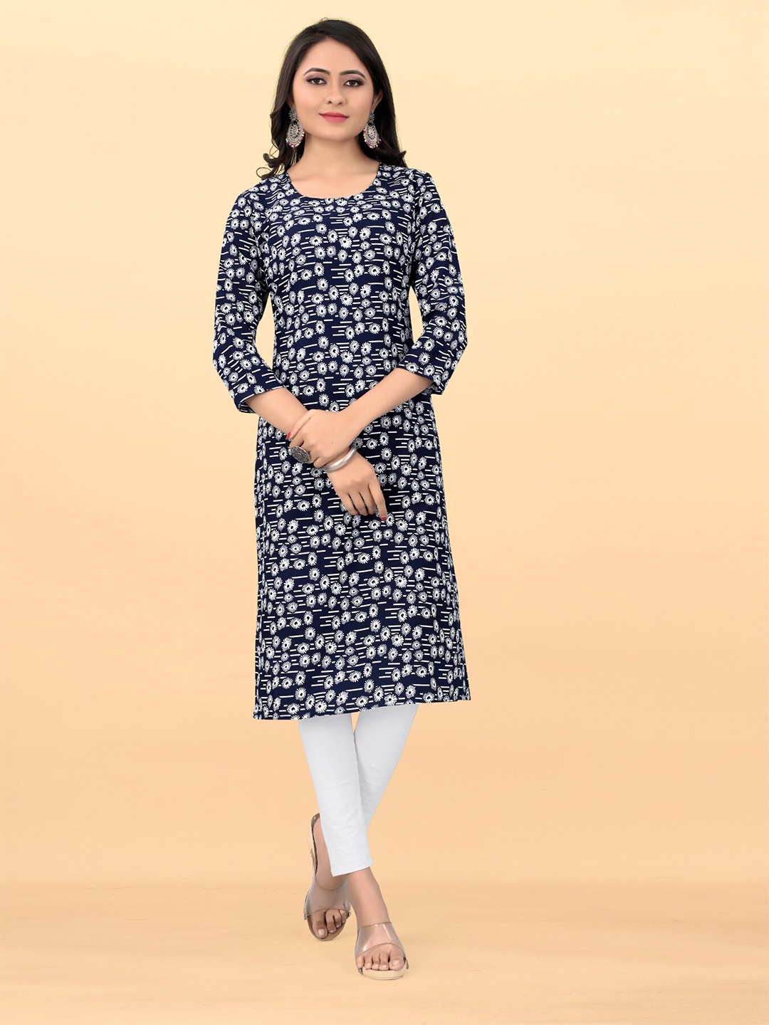 

TITANIUM SILK INDUSTRIES PVT. LTD. Floral Printed Straight Kurta, Blue