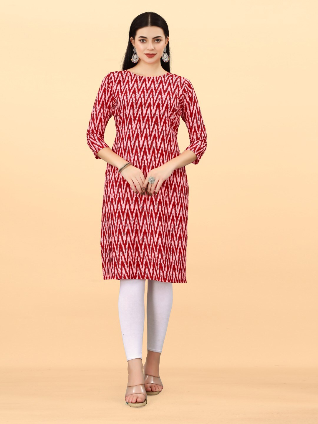 

TITANIUM SILK INDUSTRIES PVT. LTD. Geometric Printed Straight Kurta, Red
