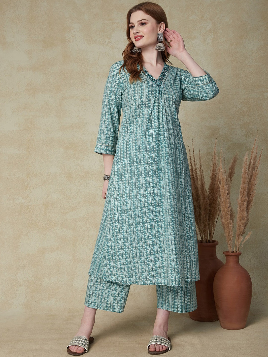 

FASHOR Geometric Printed V-Neck Mirror Work Pure Cotton A-Line Kurta With Palazzo, Green