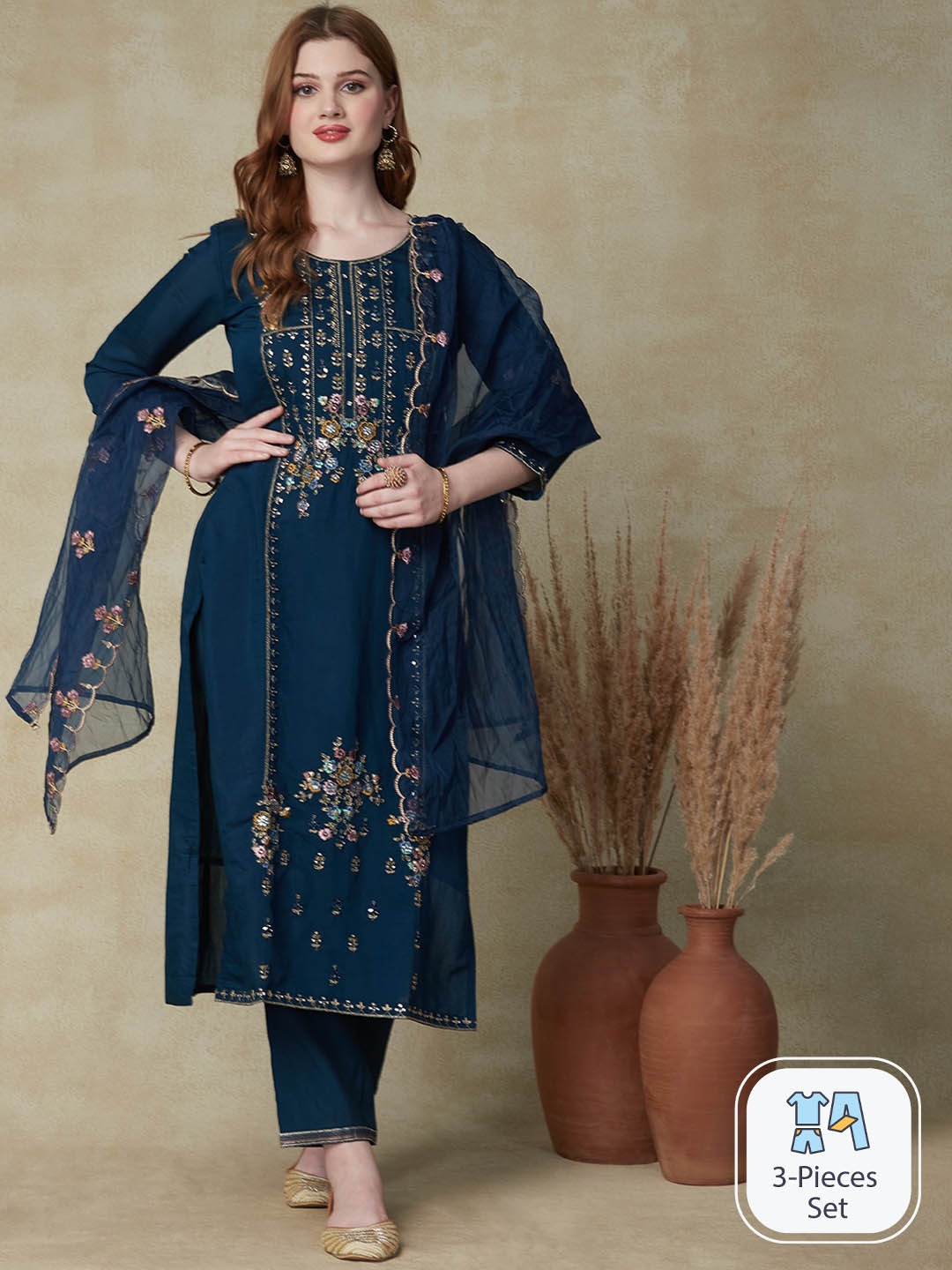 

FASHOR Floral Embroidered Straight Kurta & Trousers With Dupatta, Teal