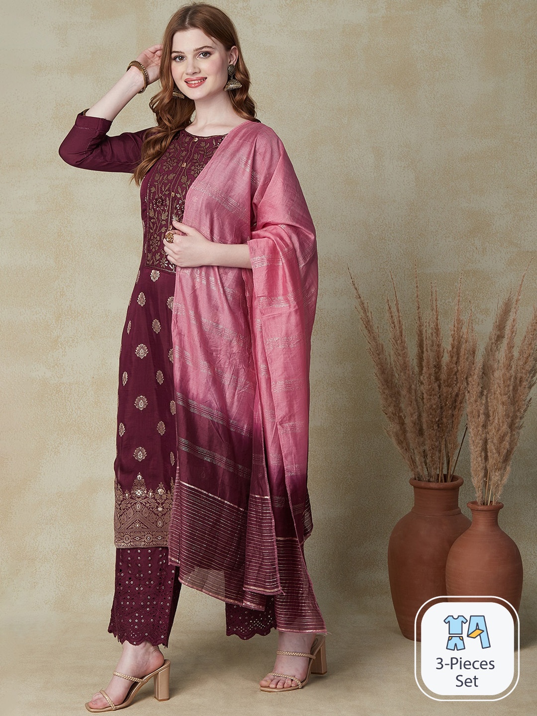 

FASHOR Ethnic Motifs Embroidered Regular Kurta with Palazzos & Dupatta, Mauve