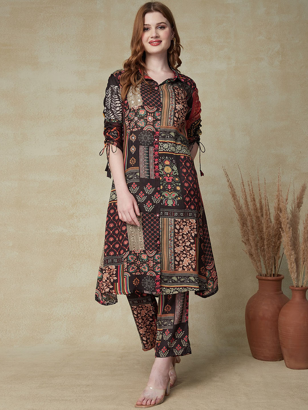 

FASHOR Ethnic Motifs Printed Shirt Collar A-Line Kurta with Trousers, Black