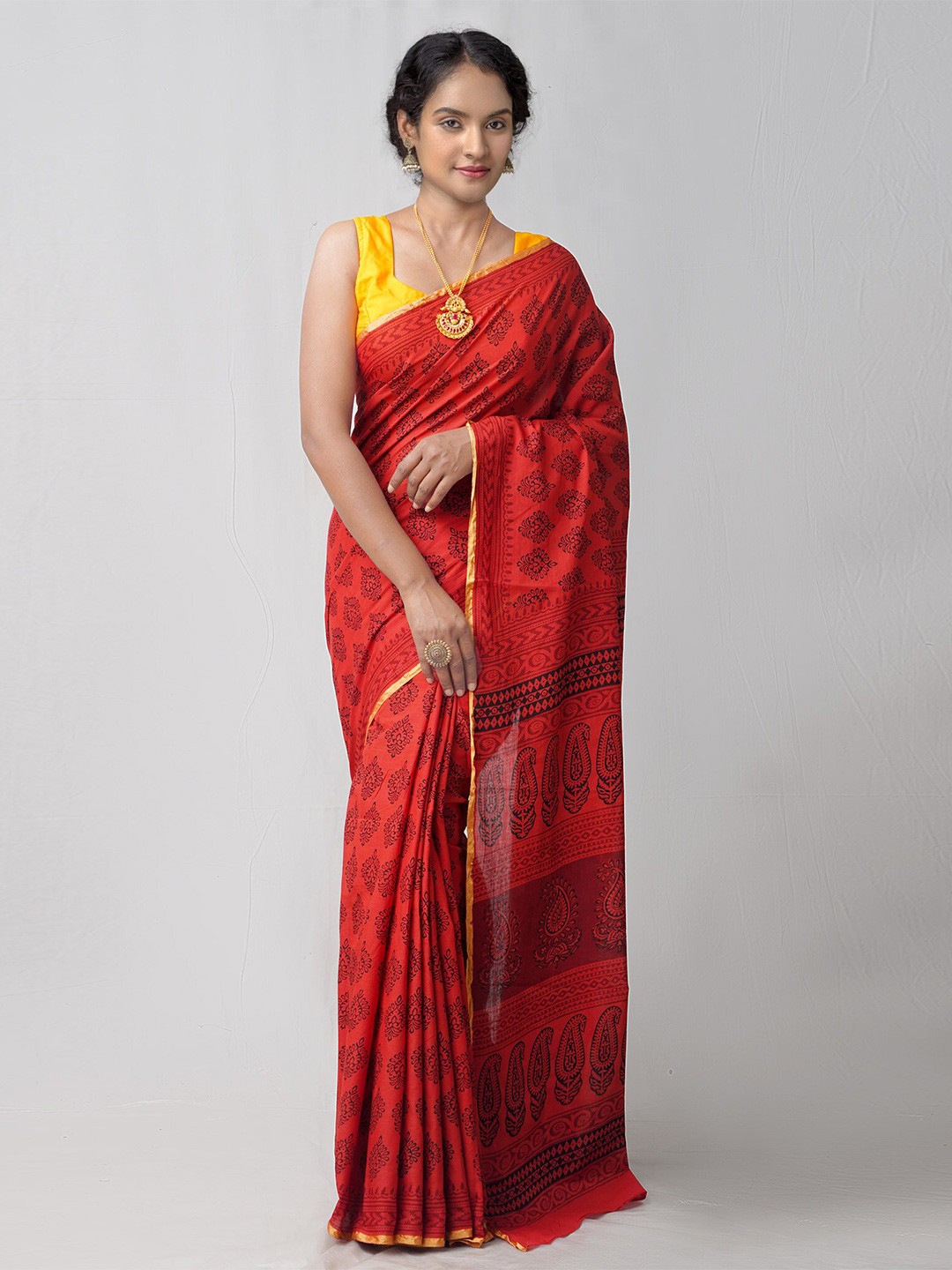 

Unnati Silks Ethnic Motifs Printed Zari Pure Cotton Venkatgiri Saree, Red