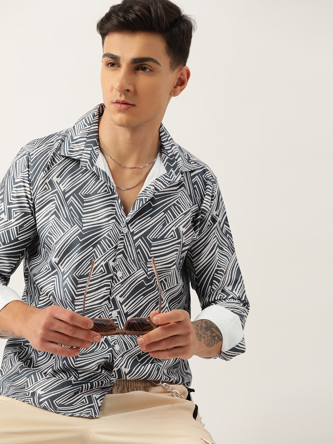 

Kook N Keech Men Relaxed Opaque Printed Casual Shirt, Grey