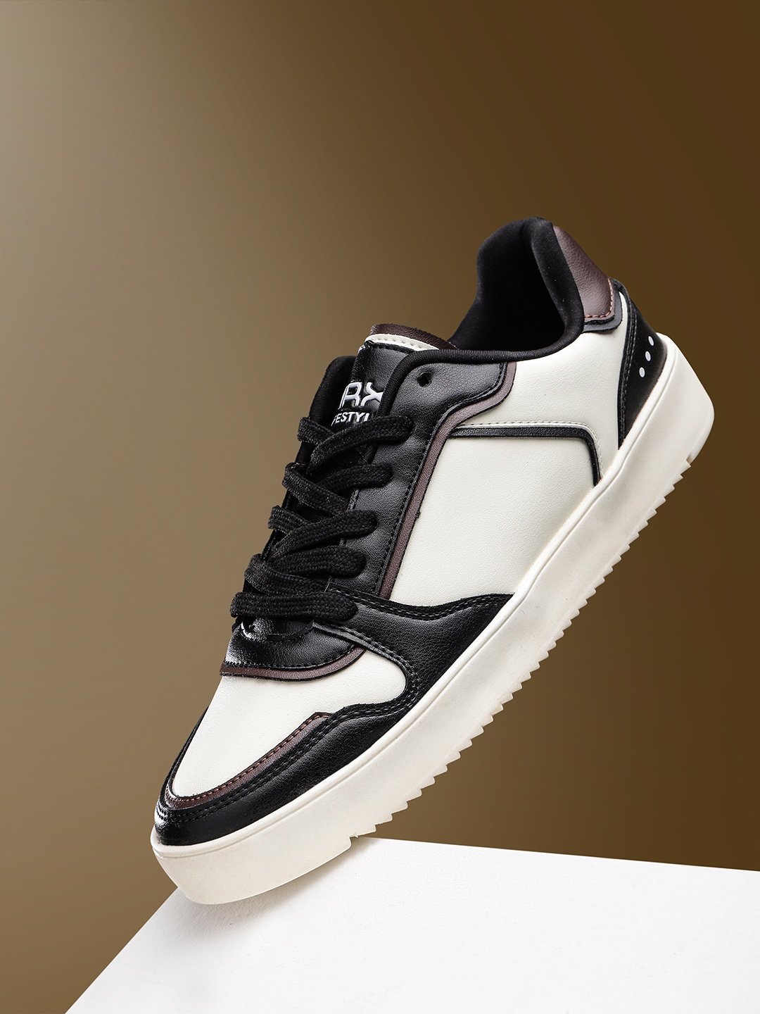 

HRX by Hrithik Roshan Men Club Culture Sneakers, White