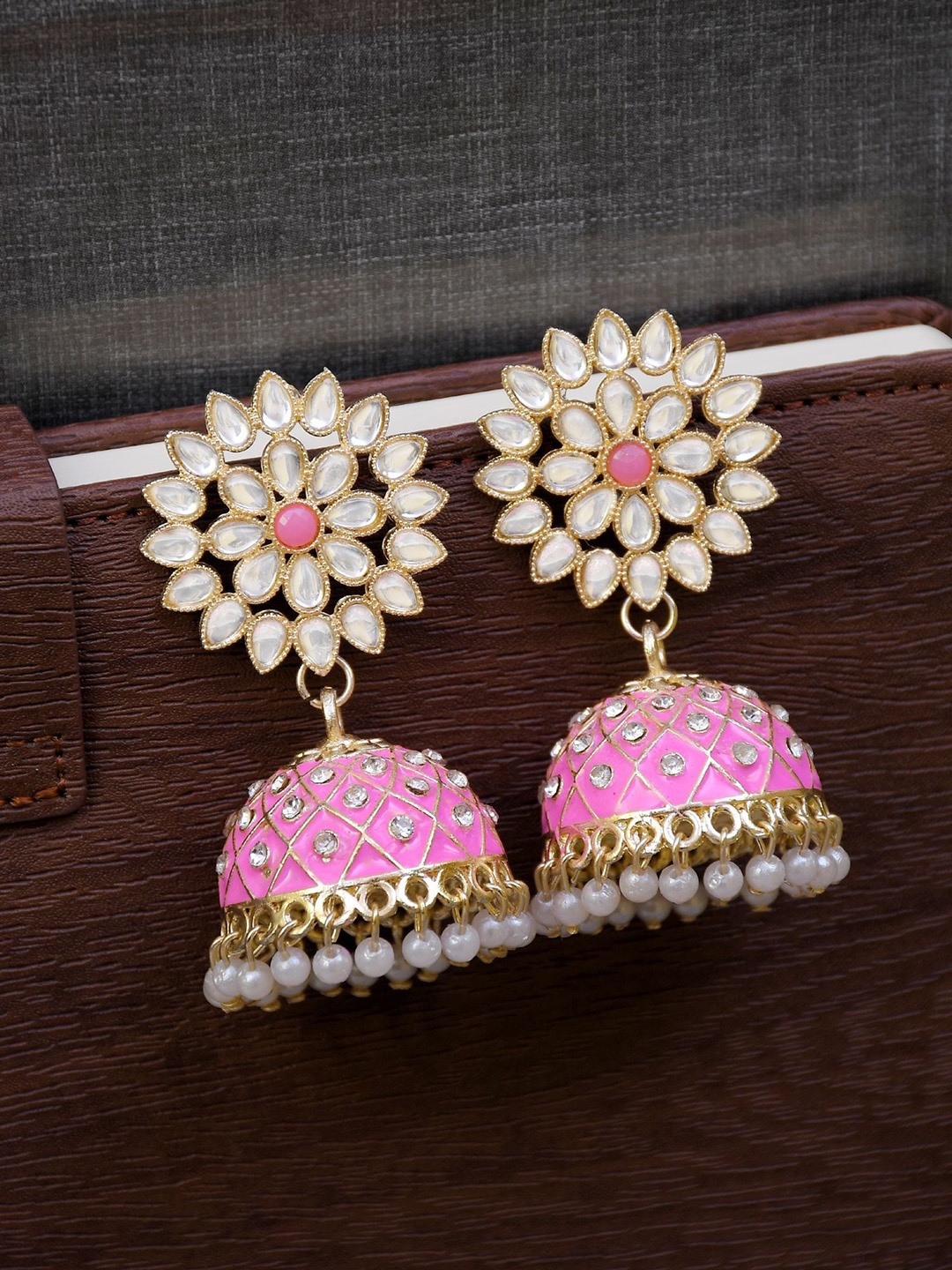 

Crunchy Fashion Gold-Plated Dome Shaped Kundan-Studded & Beaded Jhumkas