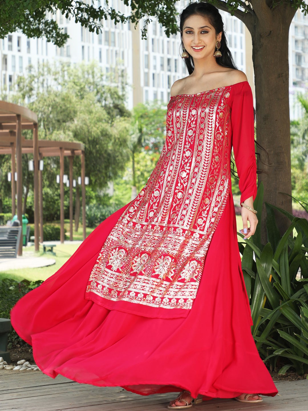 

AKS Ethnic Motifs Embroidered Regular Sequinned Kurta With Flared Skirt, Red