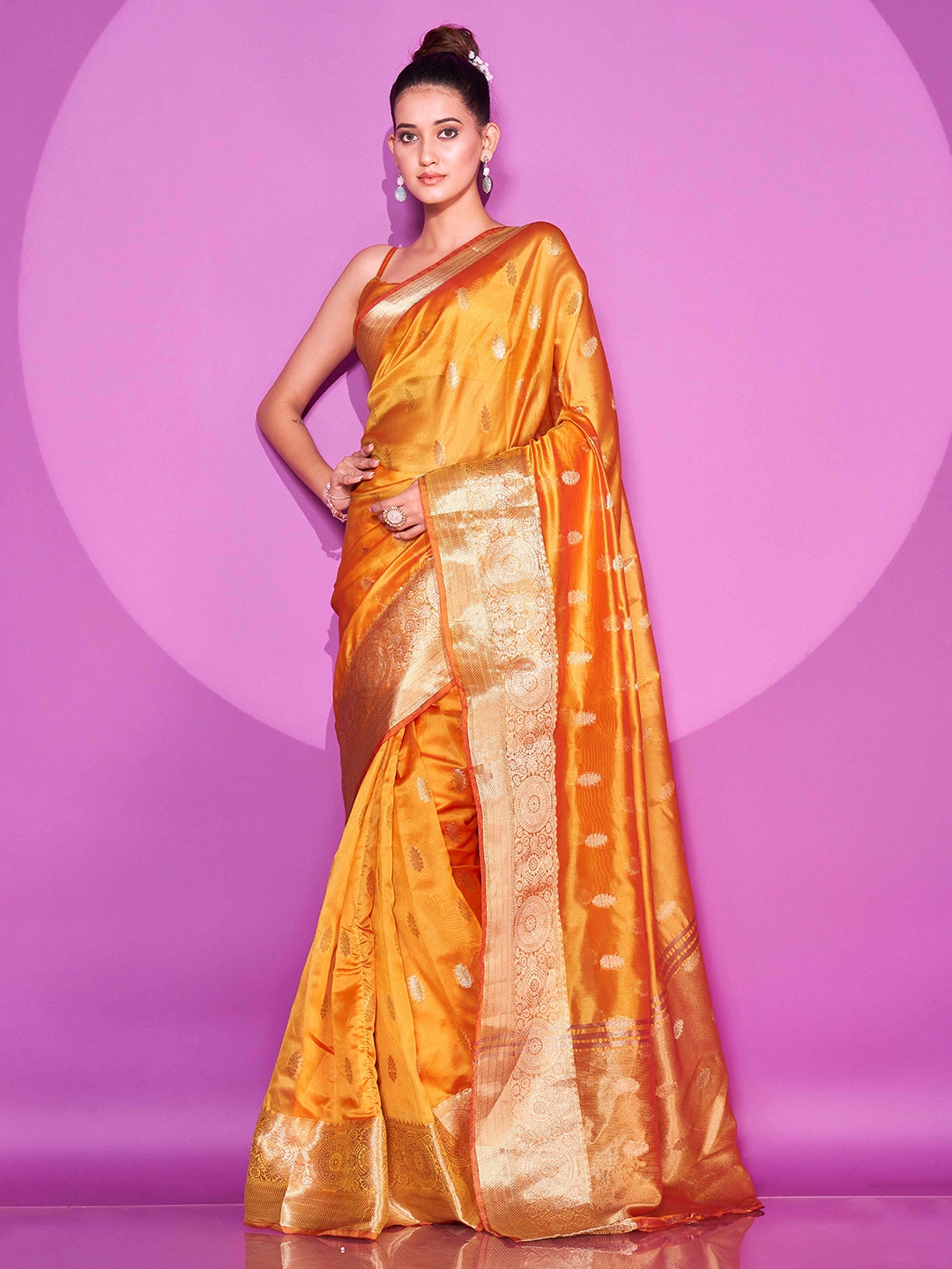 

Tikhi Imli Floral Woven Design Zari Organza Ready to Wear Saree, Yellow