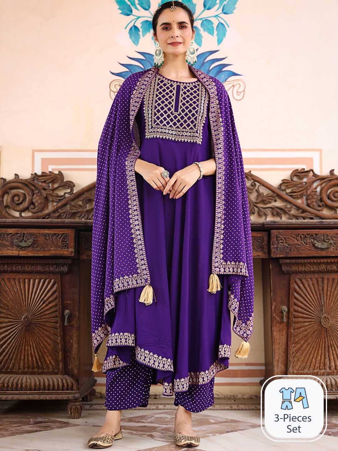 

AMIRAS INDIAN ETHNIC WEAR Sequinned Embroidered Anarkali Kurta With Trousers & Dupatta, Purple