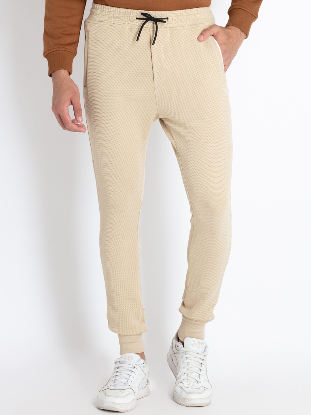 

Status Quo Men Textured Cotton Regular Fit Joggers, Beige