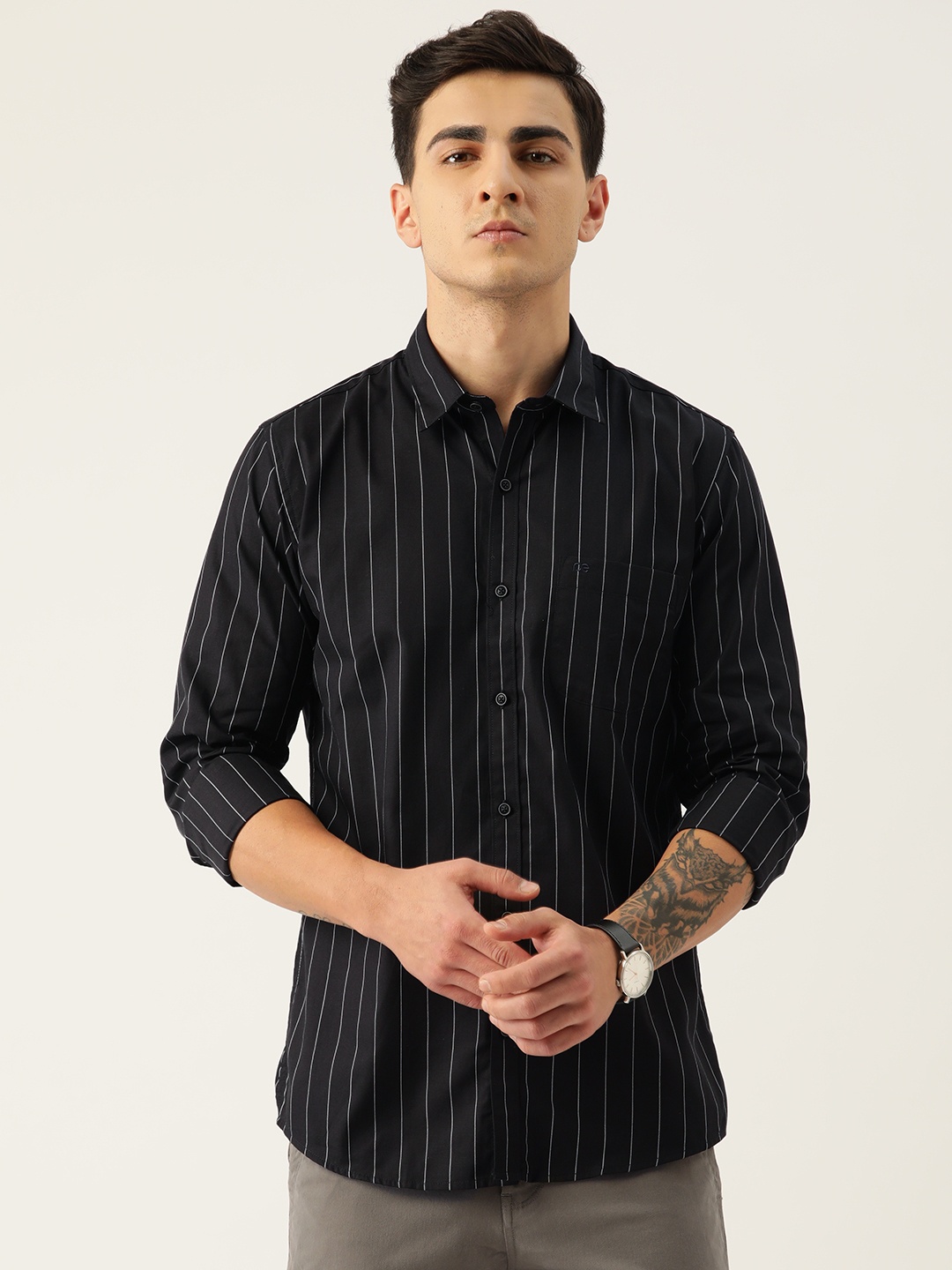 

Peter England Casuals Monochrome Cotton Slim Fit Striped Casual Shirt, Black