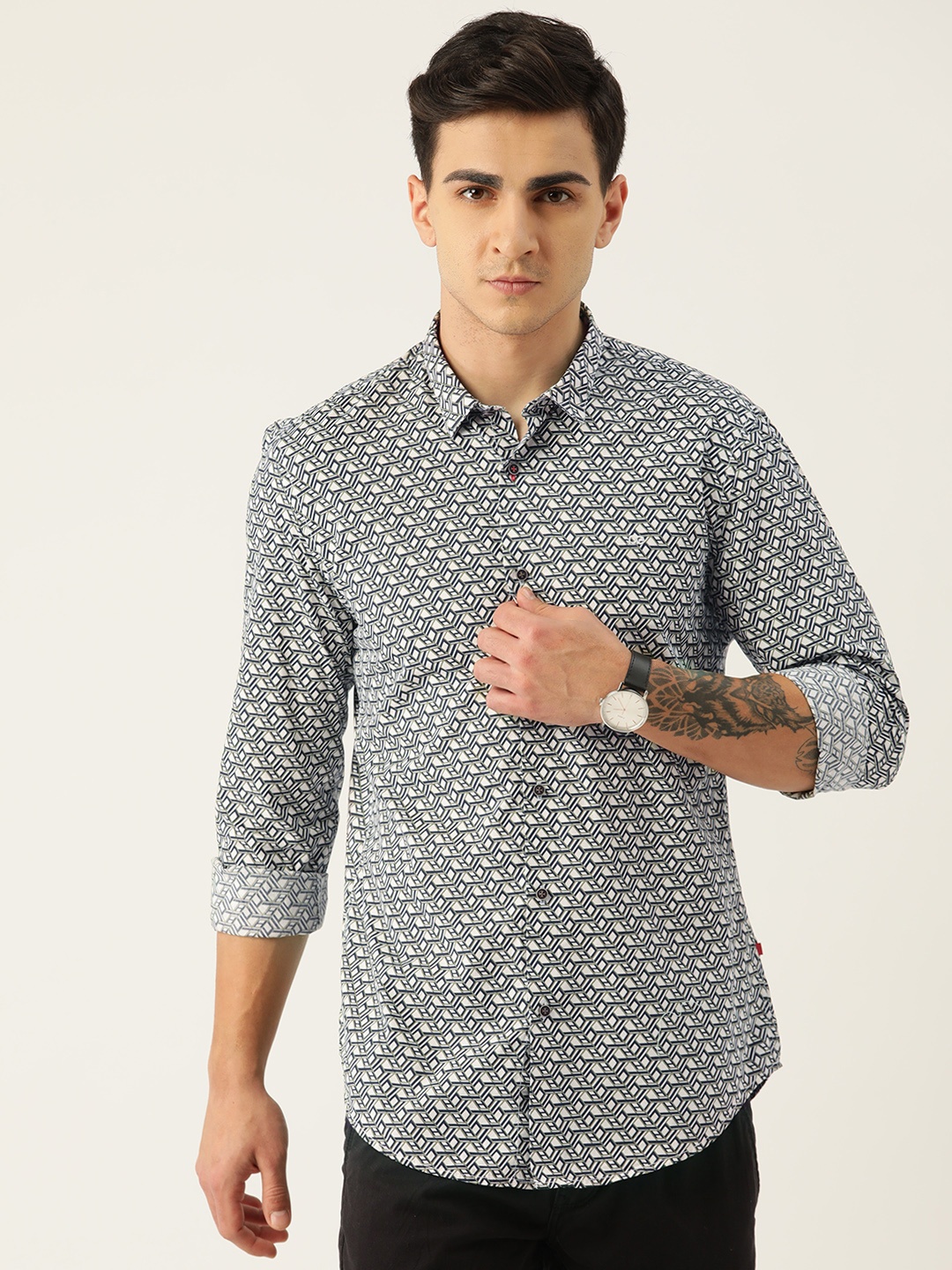 

Peter England Casuals Men Printed Slim Fit Pure Cotton Shirt, White