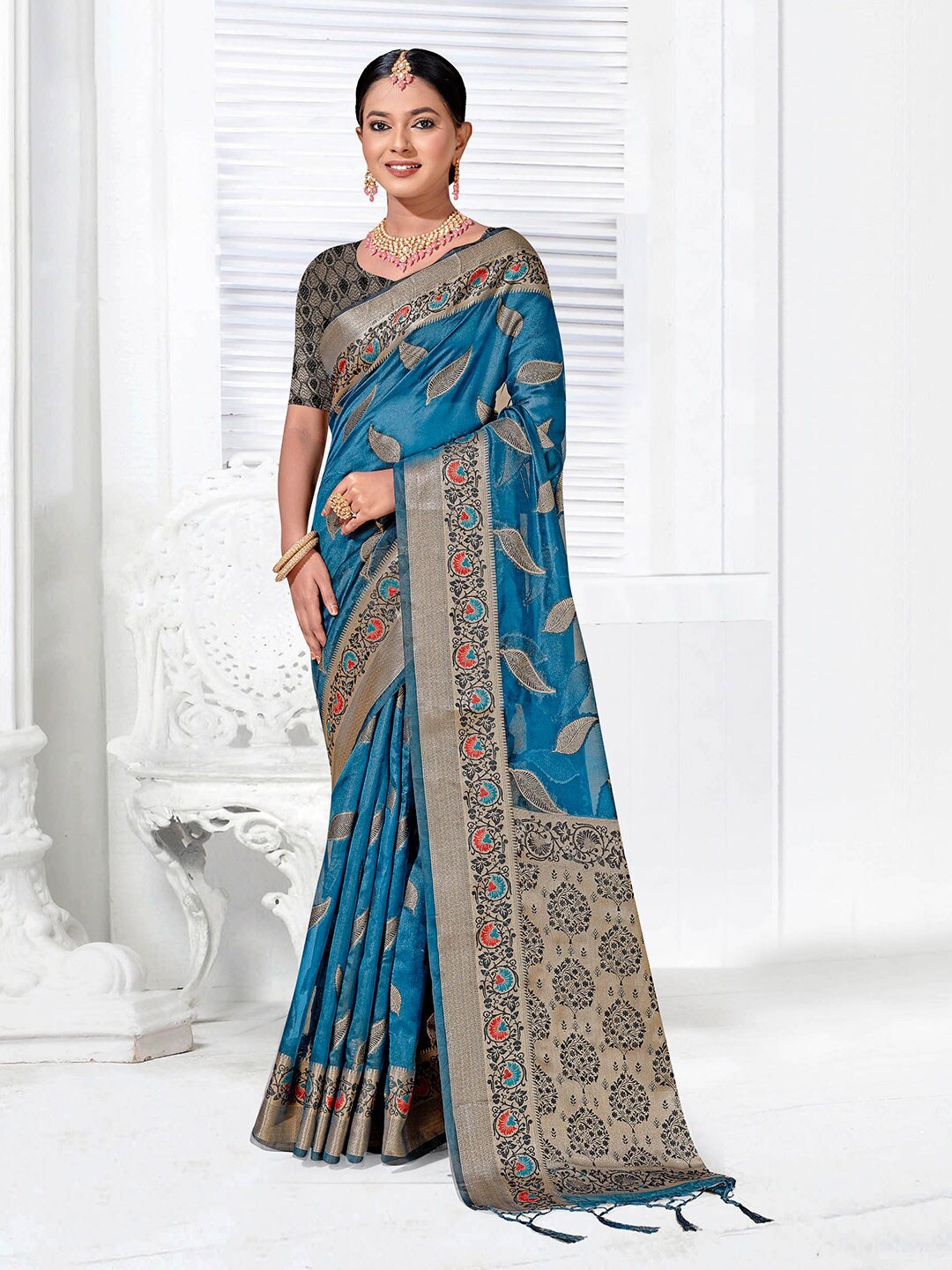

Anouk Navy Blue Ethnic Motifs Woven Design Zari Organza Saree