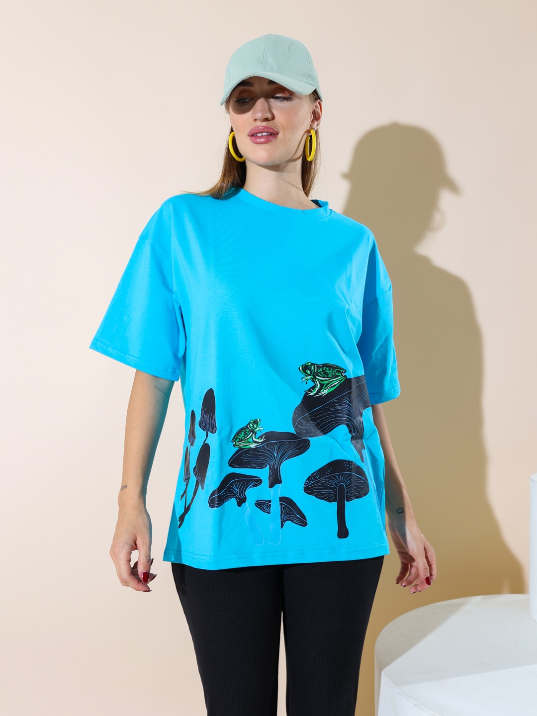 

Stylecast X Hersheinbox Women Printed Relaxed Fit Pure Cotton T-shirt, Blue