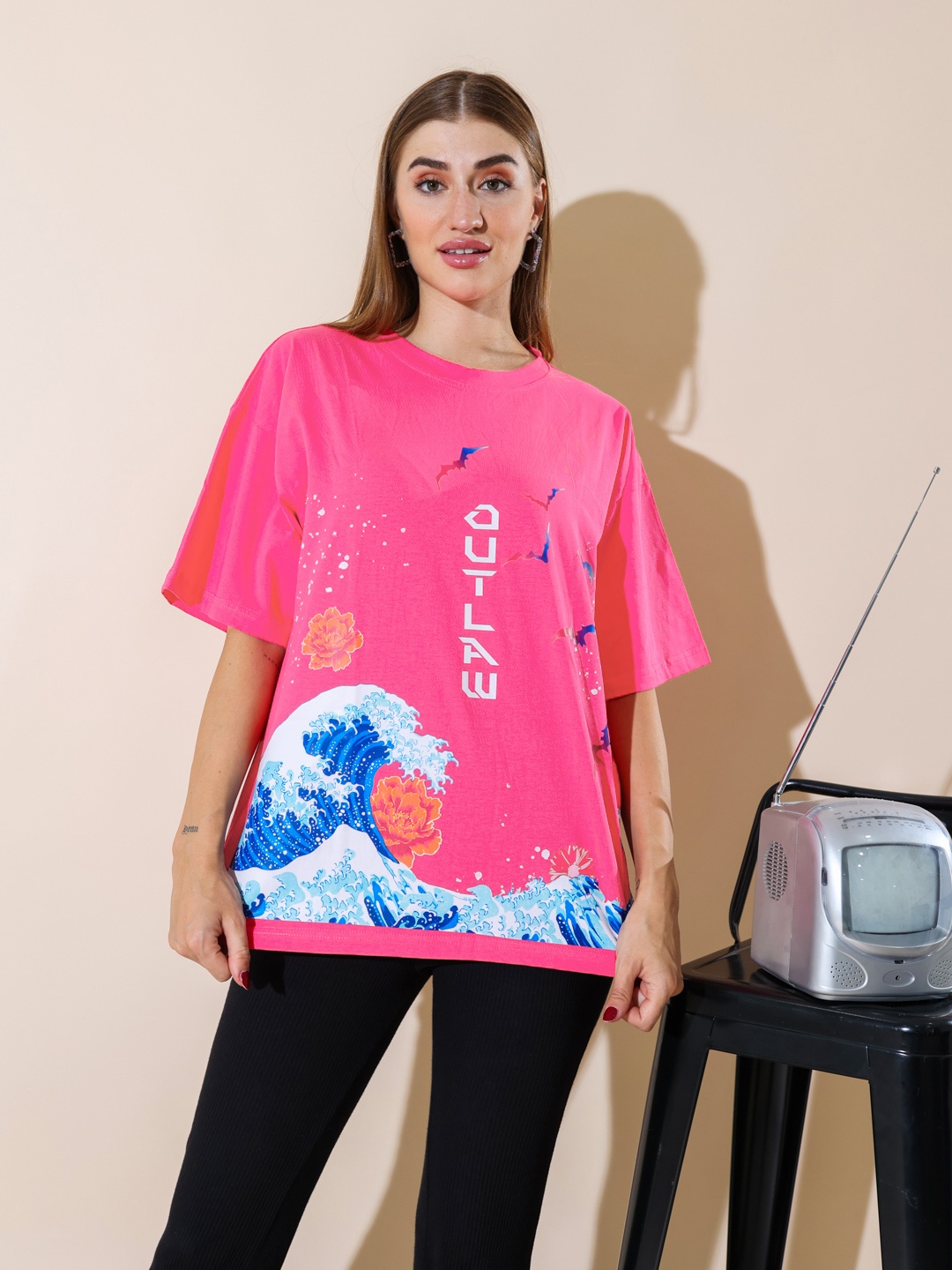 

Stylecast X Hersheinbox Pure Cotton Printed Drop-Shoulder Sleeves Relaxed Fit T-shirt, Pink