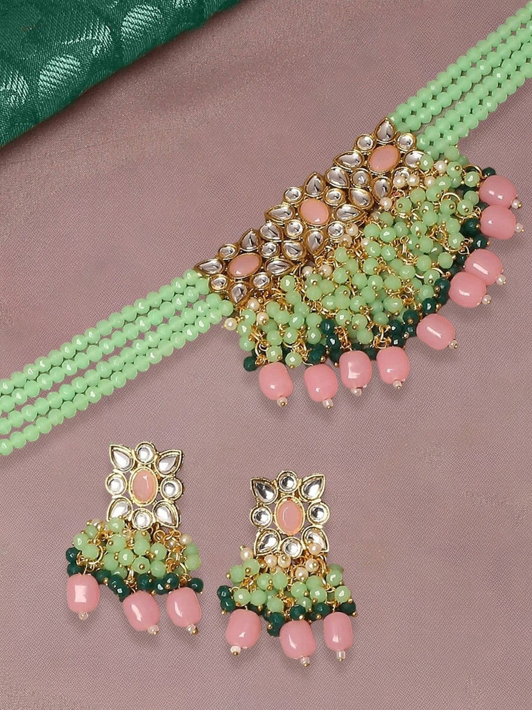 

OOMPH Kundan Studded & Beaded Jadau Jewellery Set, Gold