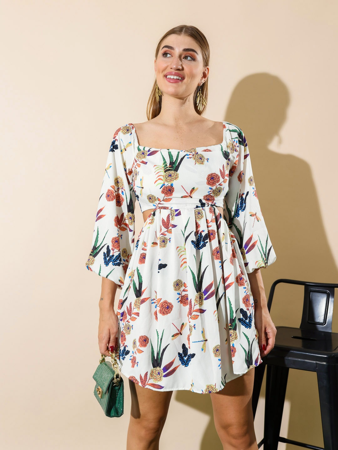 

Stylecast X Hersheinbox Floral Print Crepe A-Line Dress, Off white