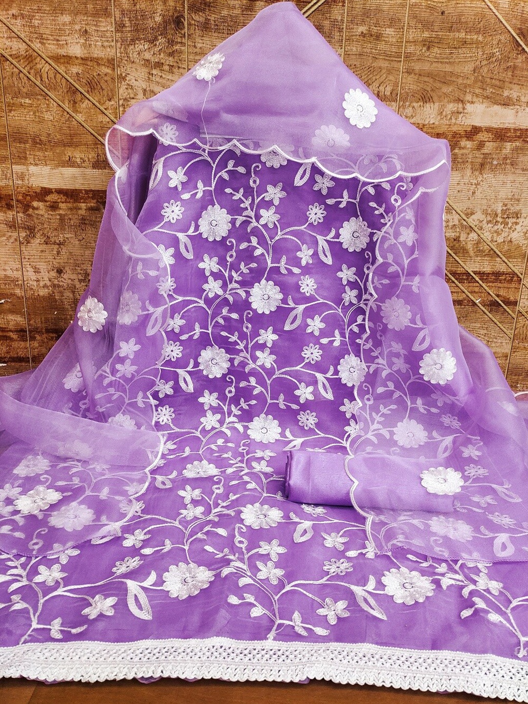 

APNISHA Ethnic Motifs Embroidered Organza Silk Unstitched Dress Material, Lavender