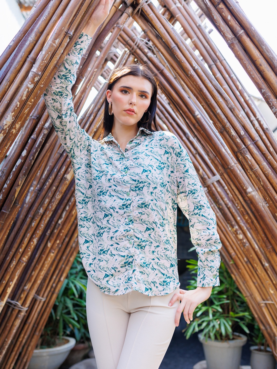 

Stylecast X Hersheinbox Boxy Printed Casual Shirt, Olive