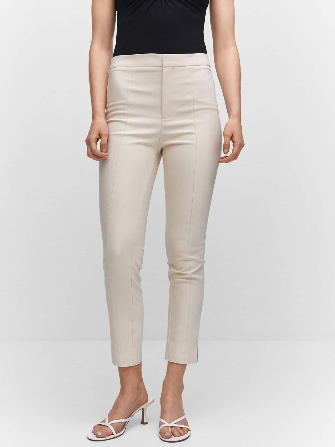 

MANGO Women Cropped Trousers, Cream