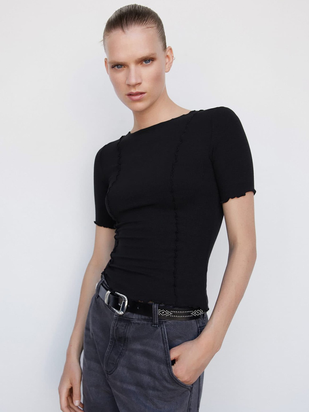 

MANGO Lettuce Edge Top, Black