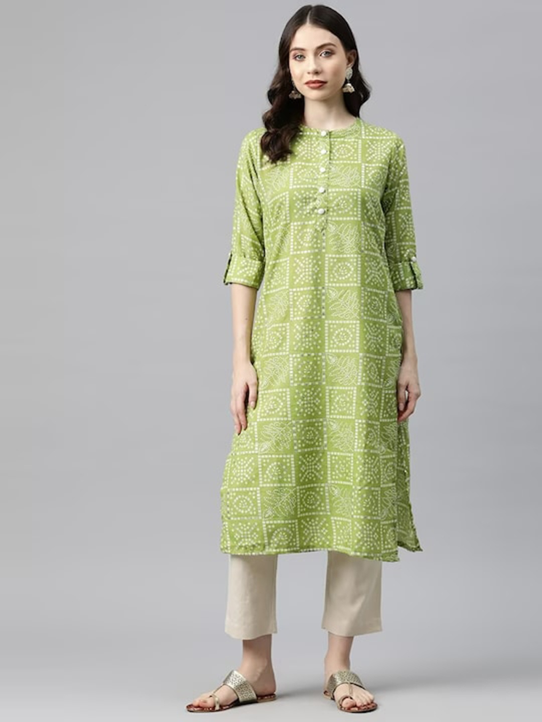 

KALINI Bandhani Printed Roll Up Sleeves Kurta, Green