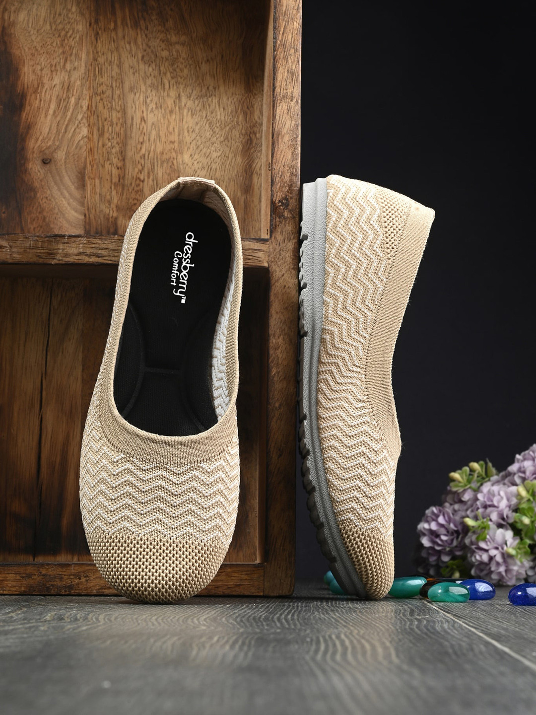 

DressBerry Beige Textured Mesh Comfort Ballerinas