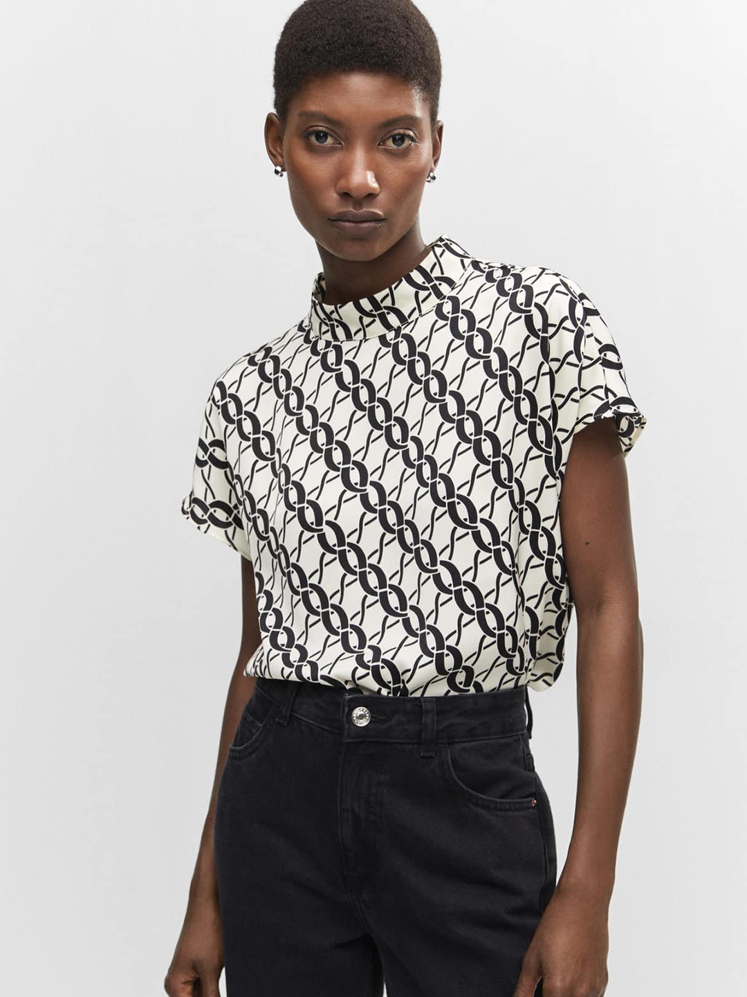 

MANGO Geometric Print Extended Sleeves Top, White