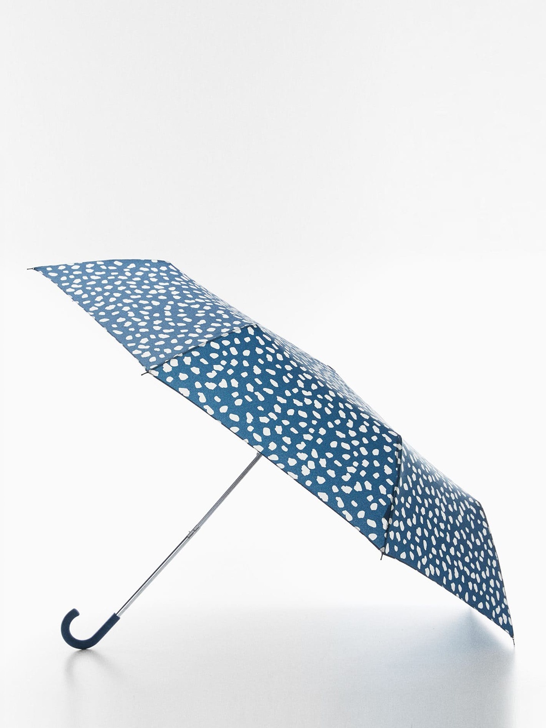 

MANGO Women Printed Semi-Automatic 3 Fold Umbrella, Blue