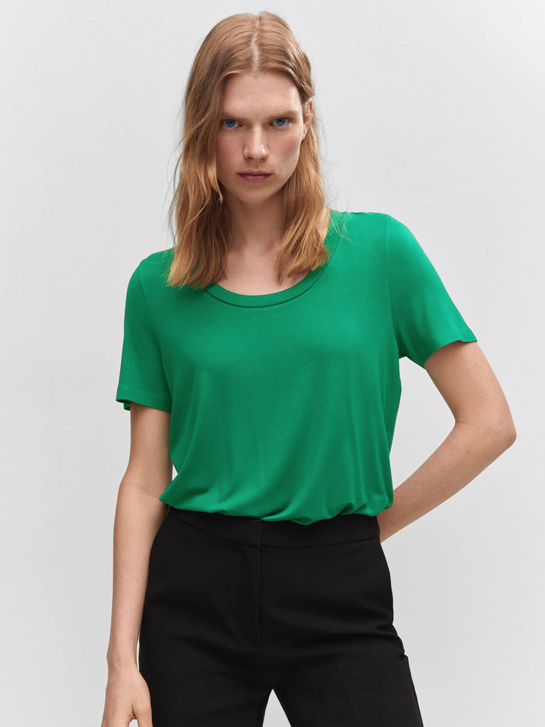 

MANGO Solid Regular-Fit T-shirt, Green