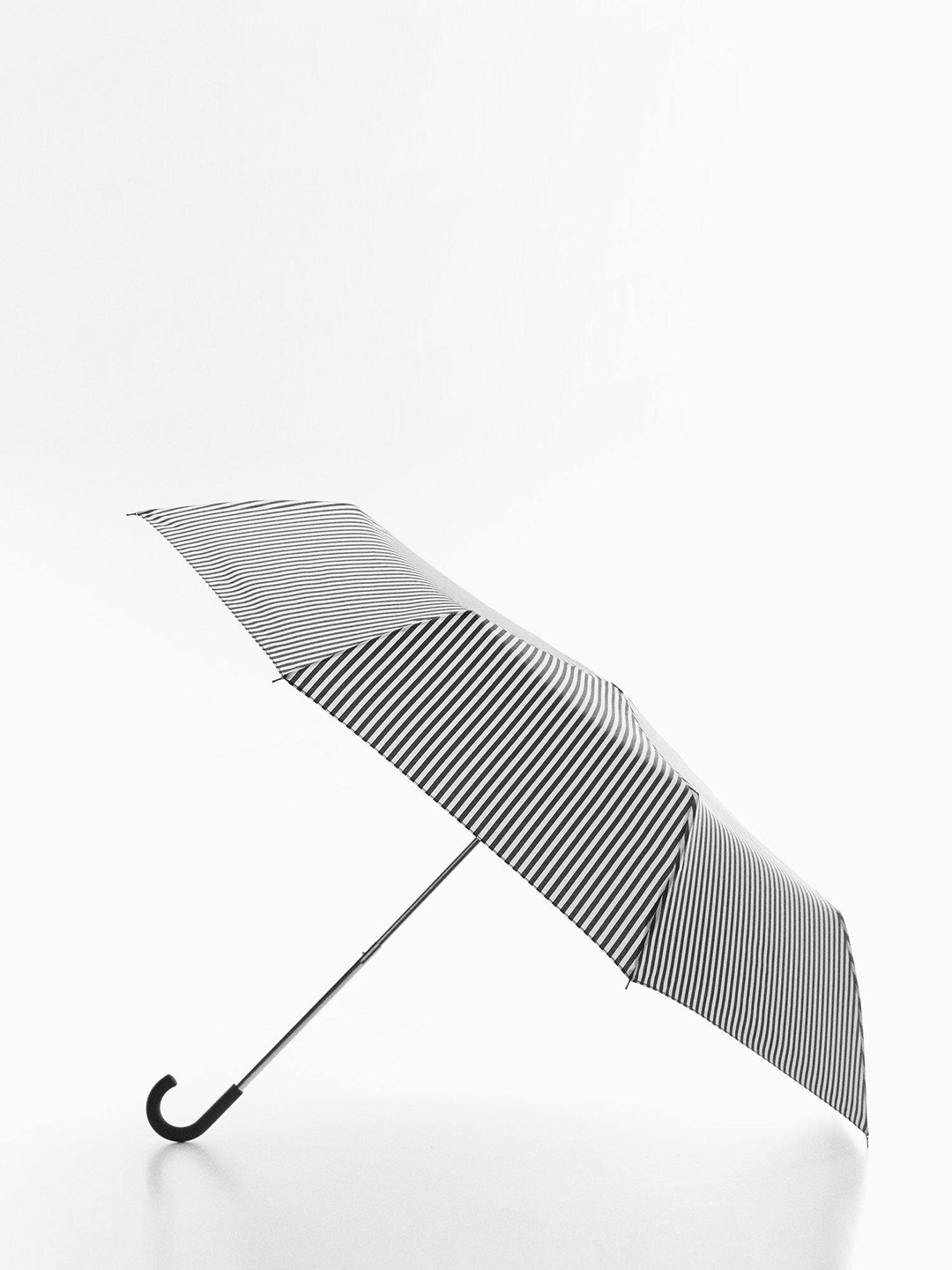 

MANGO Women Striped Semi-Automatic 3 Fold Umbrella, White