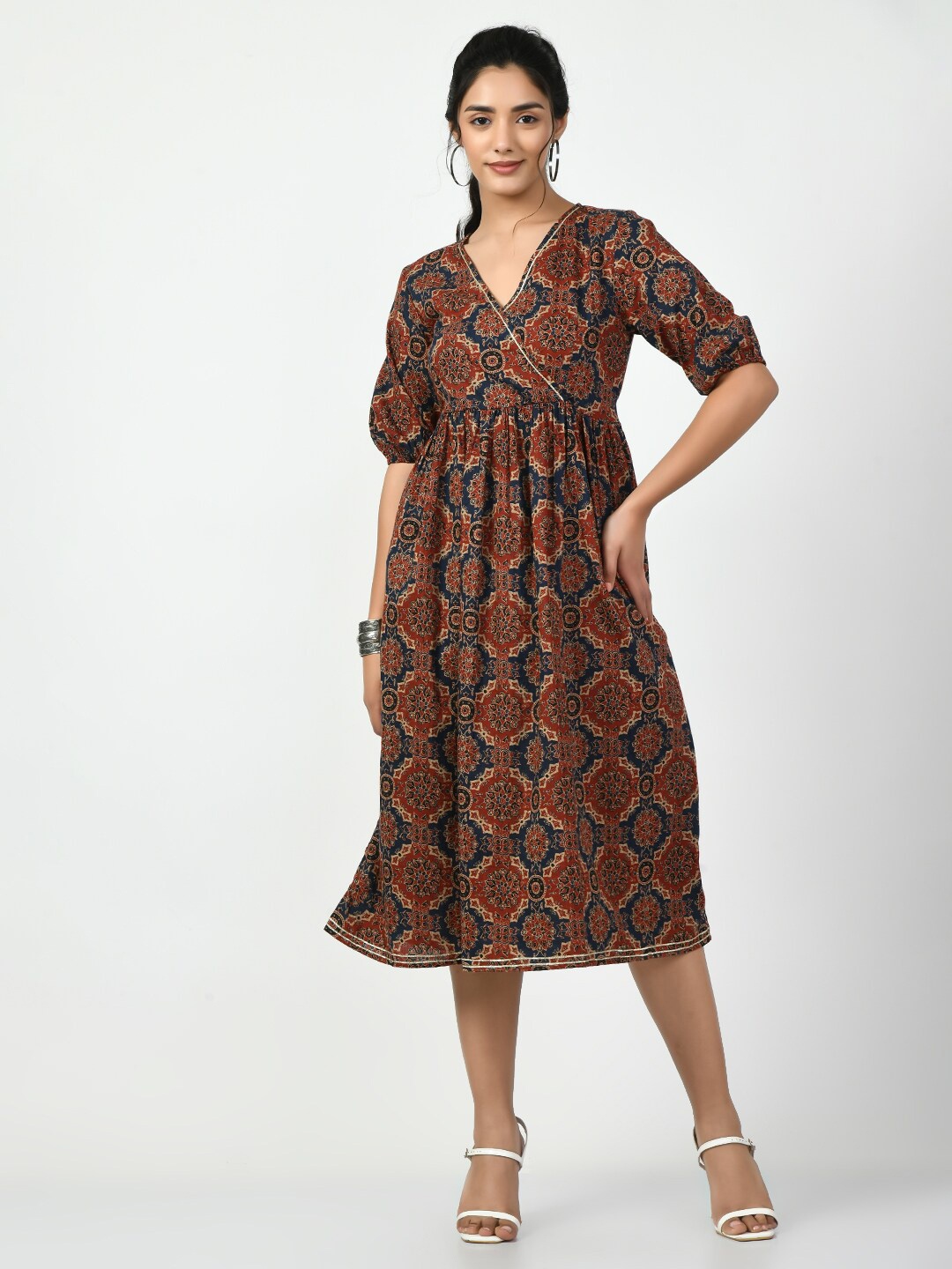 

DressBerry Rust Ethnic Motifs Printed Puff Sleeve Gathered Cotton Fit & Flare Midi Dress