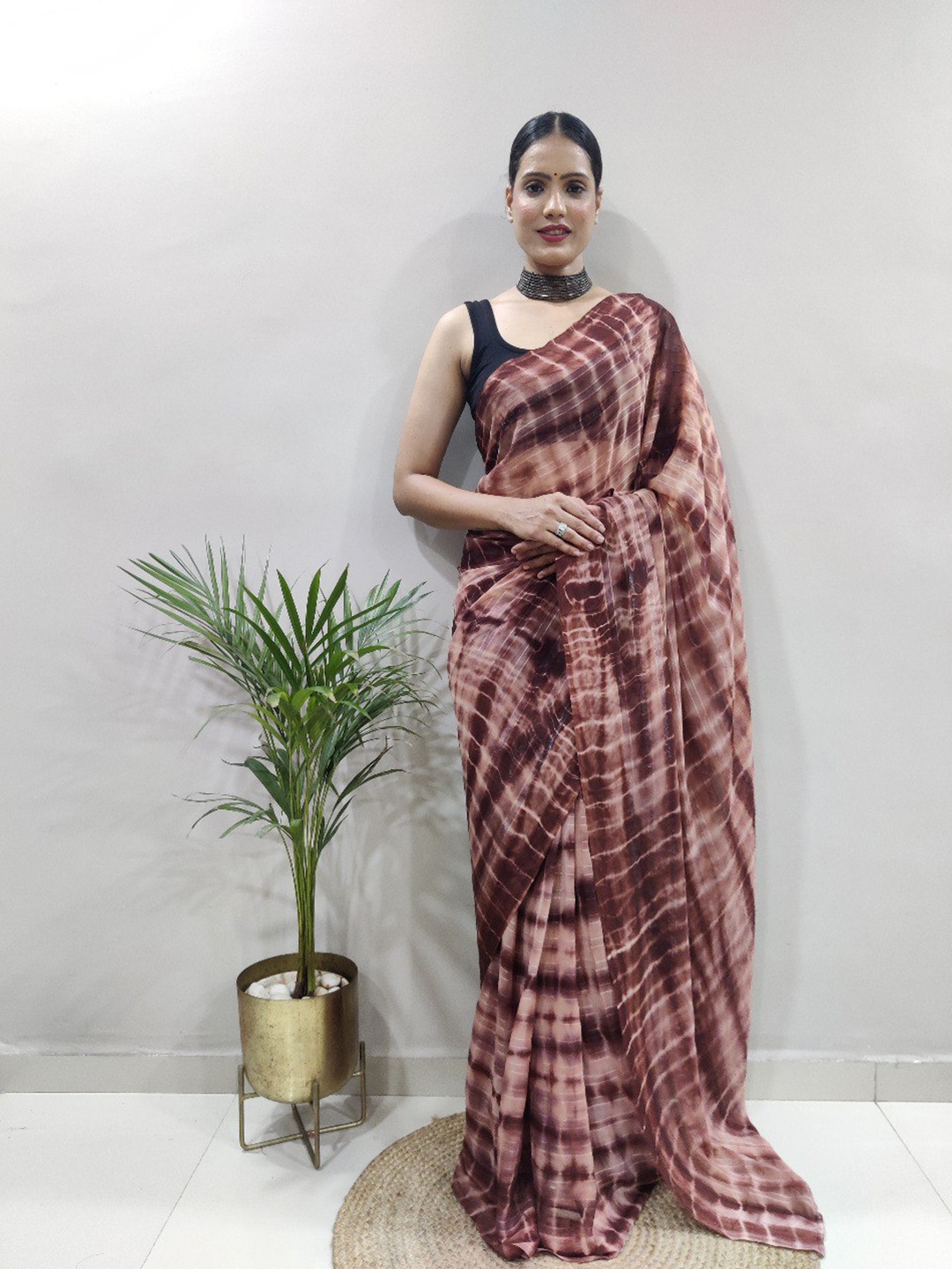 

VEERAX Tie and Dye Saree, Maroon
