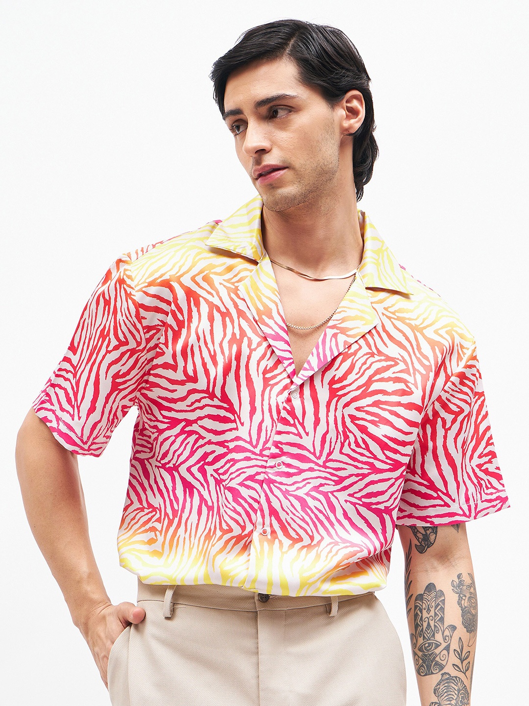 

MASCLN SASSAFRAS Pink Relaxed Abstract Printed Satin Party Shirt