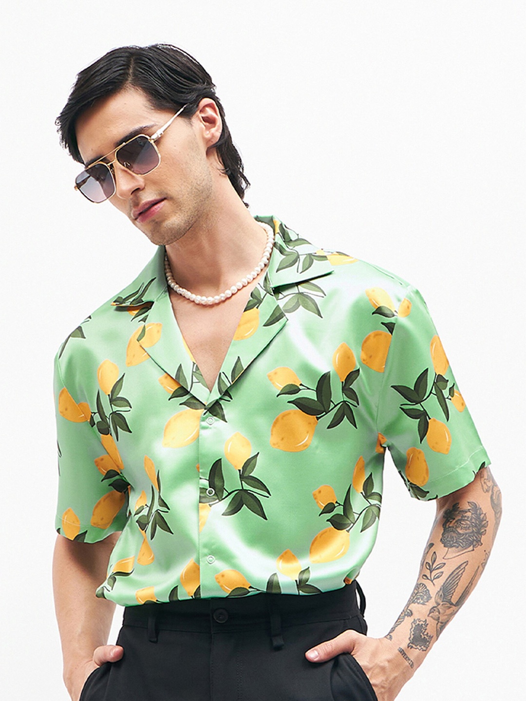 

MASCLN SASSAFRAS Green Relaxed Tropical Printed Satin Party Shirt