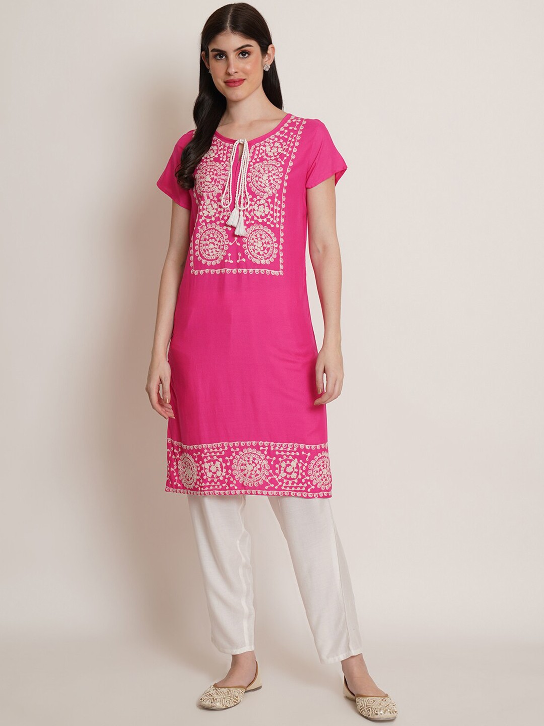 

IX IMPRESSION Ethnic Motifs Embroidered Keyhole Neck Thread Work Straight Kurta, Pink