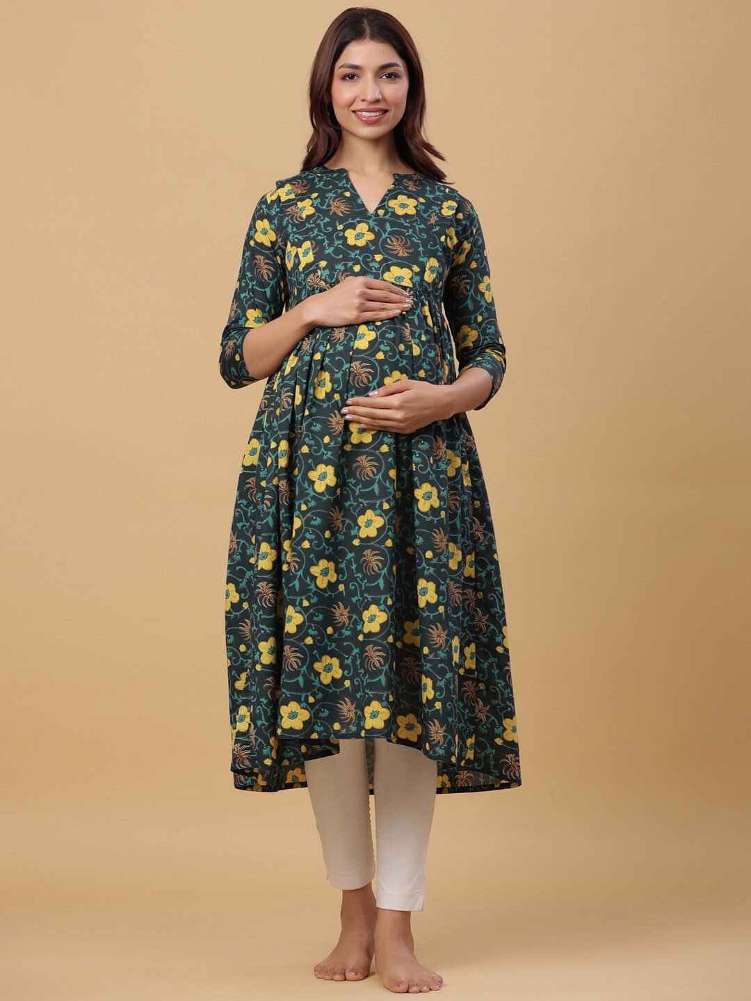 

CRAFIQA Floral Printed Floral Maternity A-Line Kurta, Green