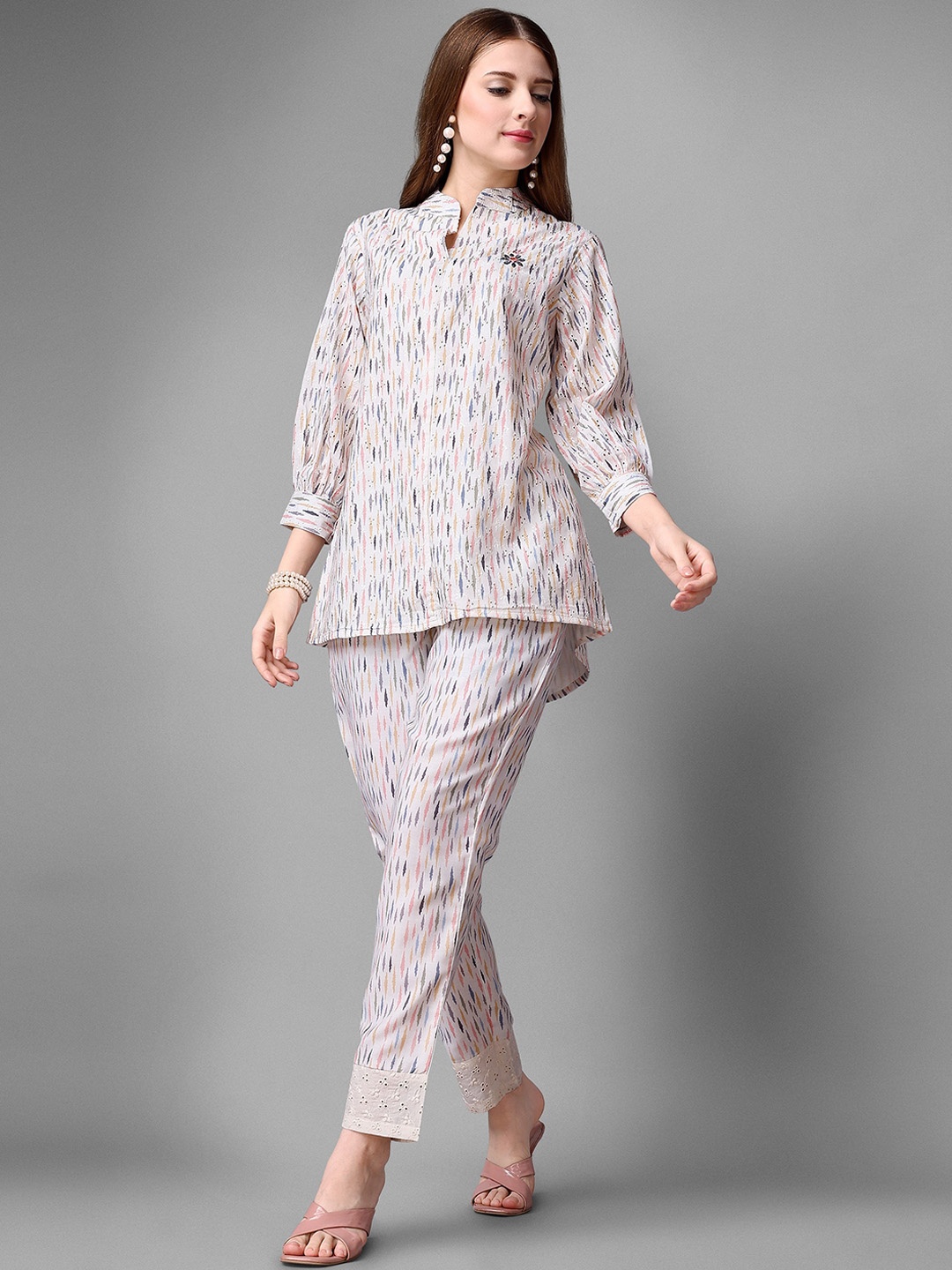 

ASPORA Geometric Printed Schiffli Work Tunic With Trousers, Off white