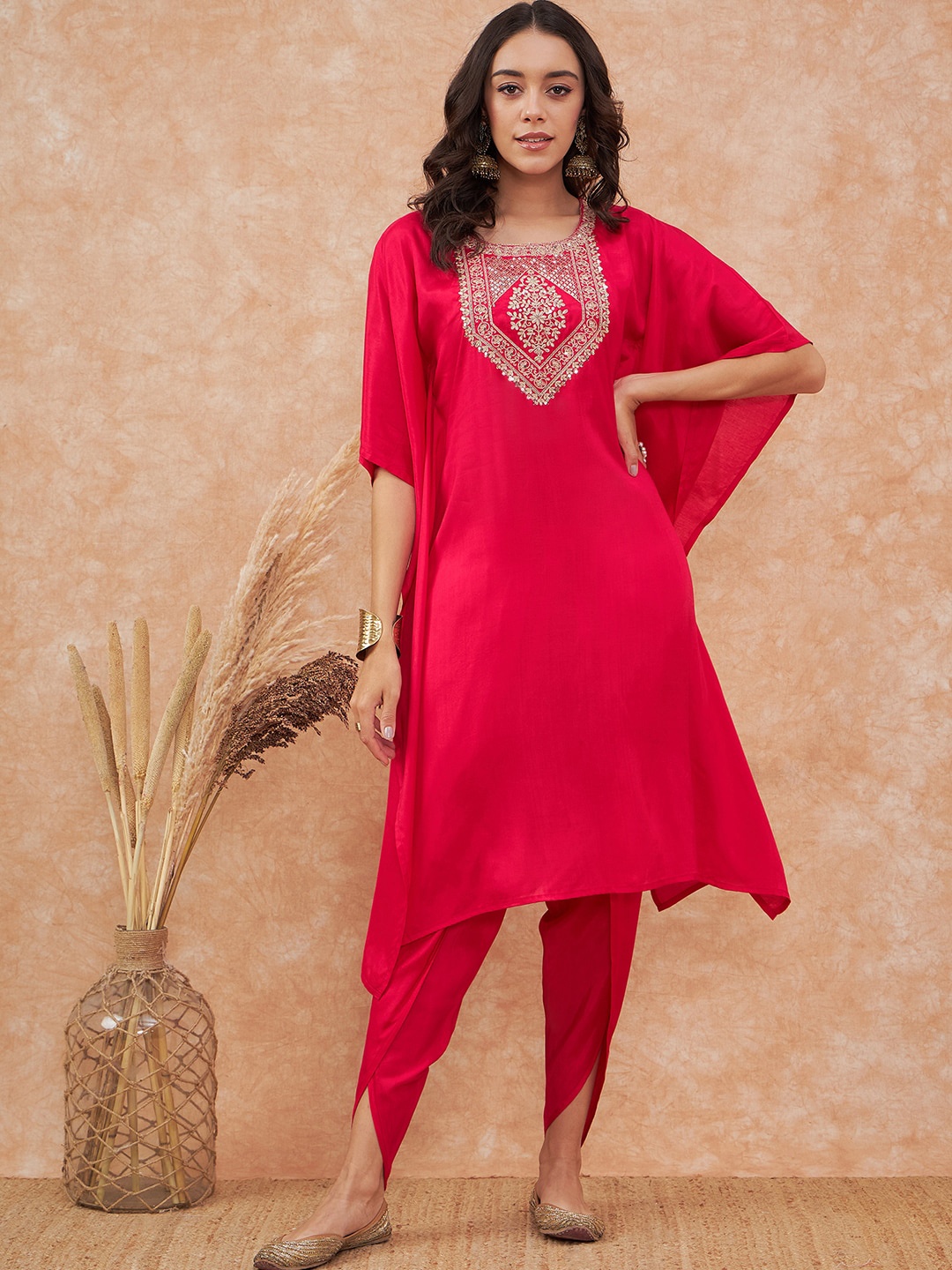

Sangria Pink Ethnic Motifs Yoke Design Thread Work Kaftan With Dhoti Pants