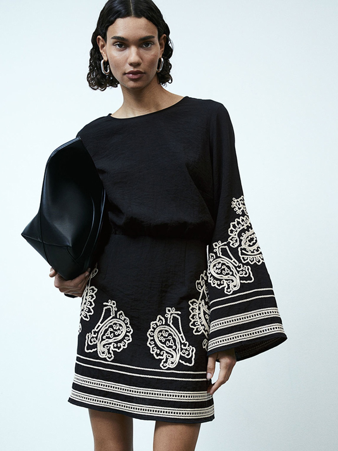 

H&M Embroidered Dress, Black