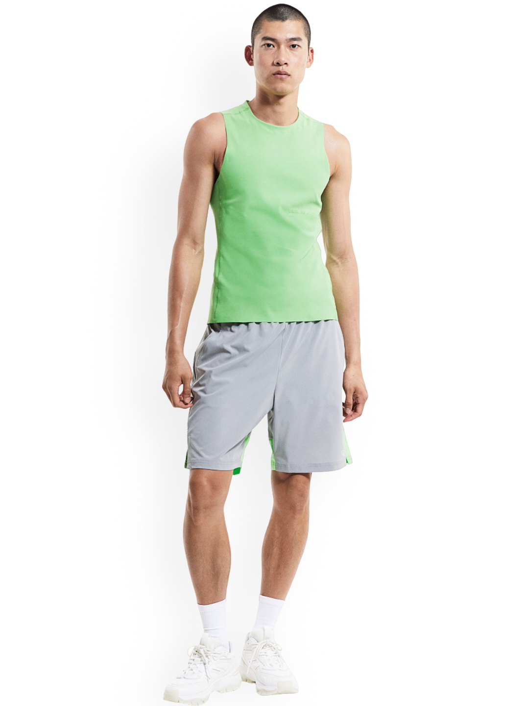 

H&M Men DryMove Sports Shorts, Grey