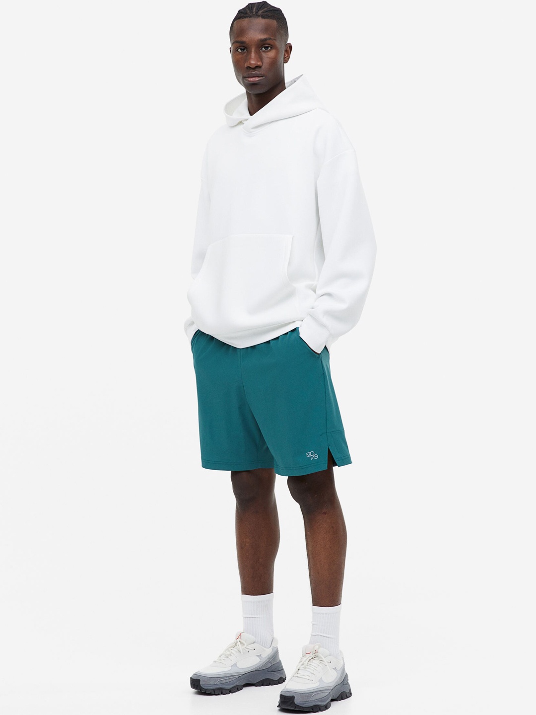 

H&M Men DryMove Sports Shorts, Turquoise blue