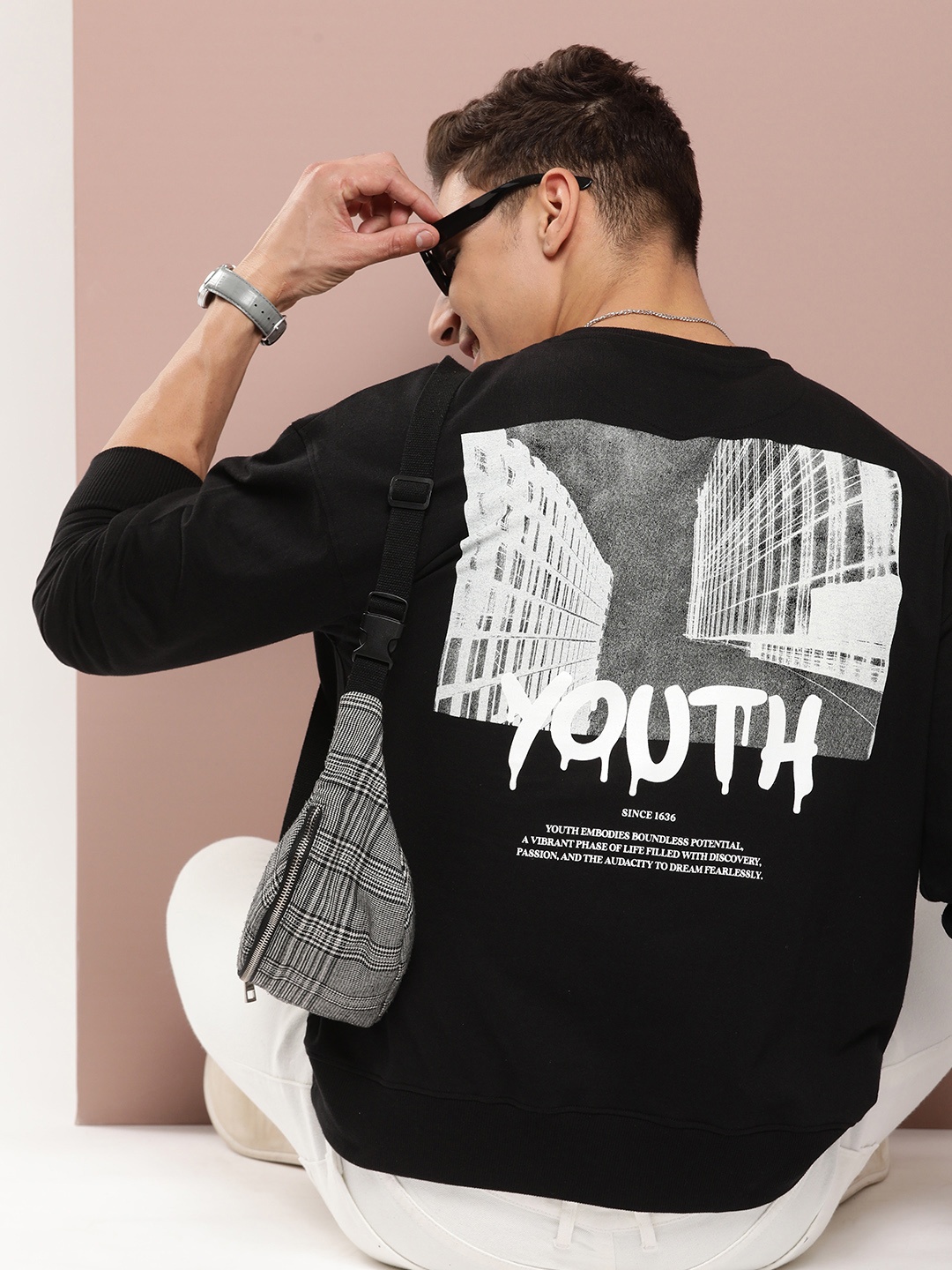 

Harvard Pure Cotton Graphic Printed Sweatshirt, Black