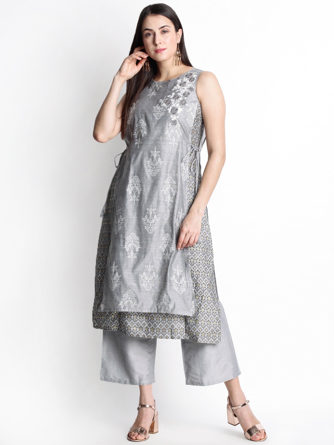 

TRISHAA BY PANTALOONS Women Grey Embroidered Kurta with Palazzos