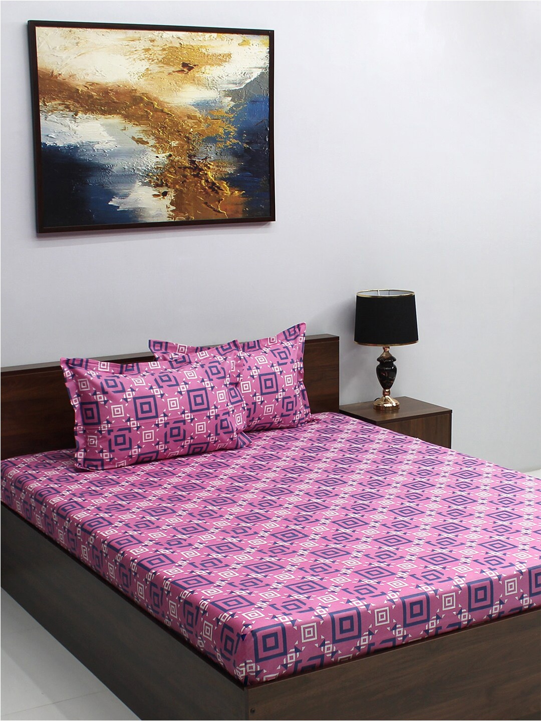 

Raymond Home Jazzy Purple & White Geometric Cotton 120 TC Queen Bedsheet & 2 Pillow Covers