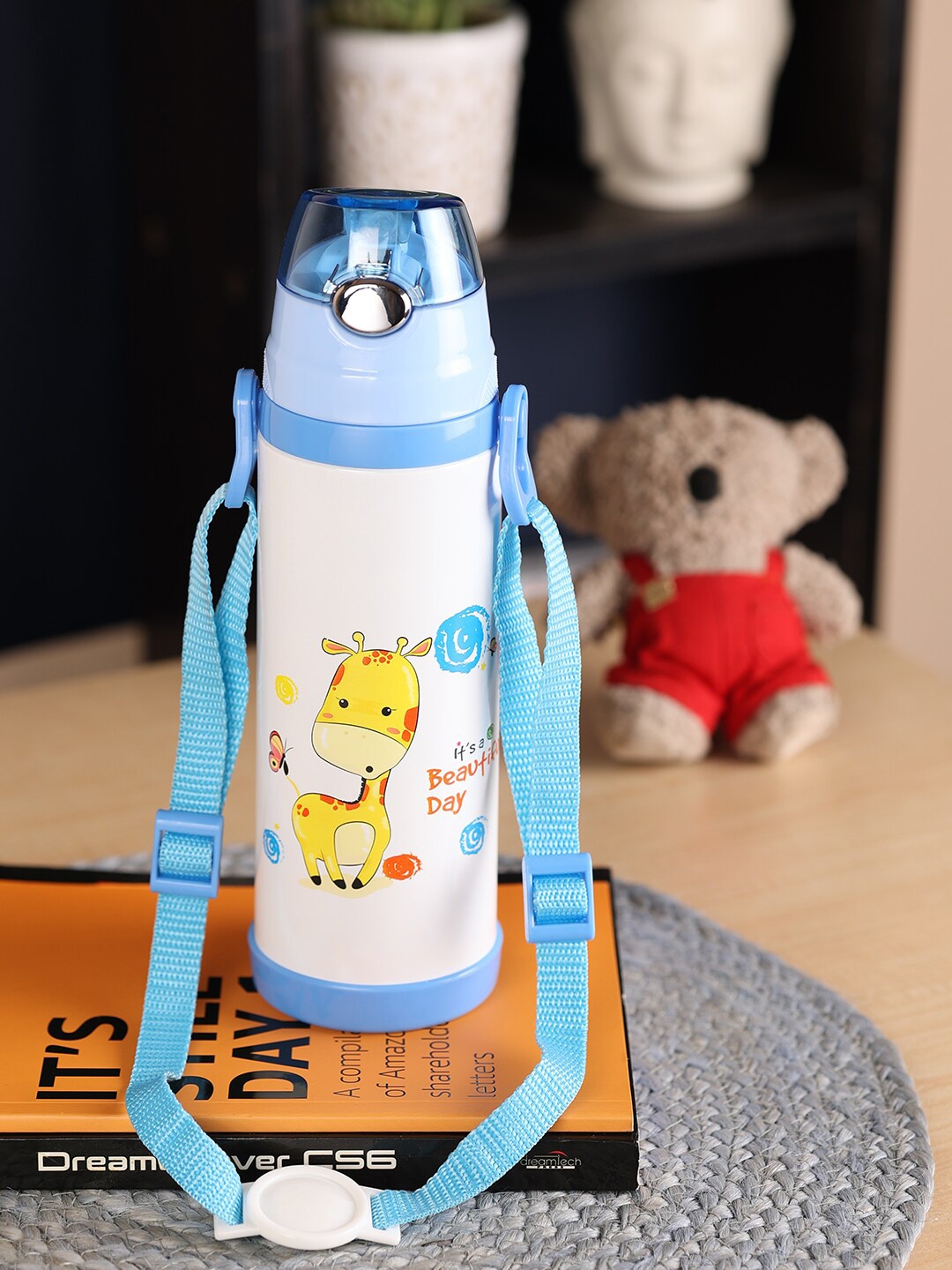 

PASSION PETALS White & Blue Giraffee Printed Stainless Steel Water Bottle - 500 ML