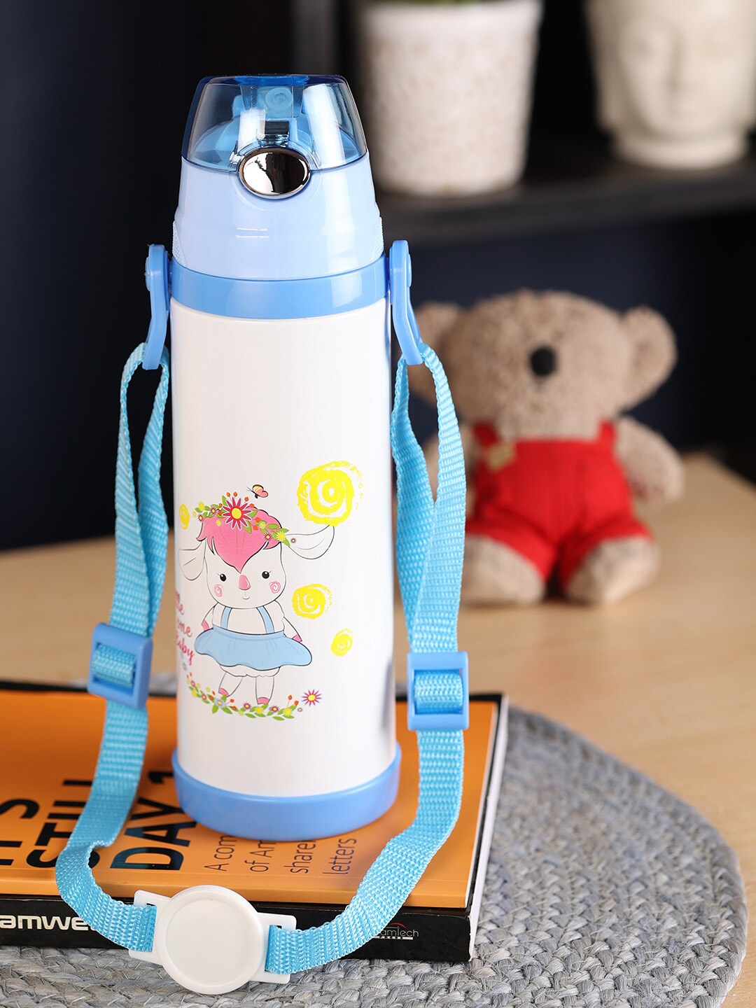 

PASSION PETALS White & Blue Printed Sipper Water Bottle - 500 ML