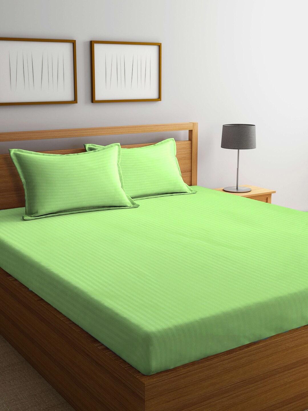 

KLOTTHE Green Striped 300 TC King Bedsheet With Pillow Cover