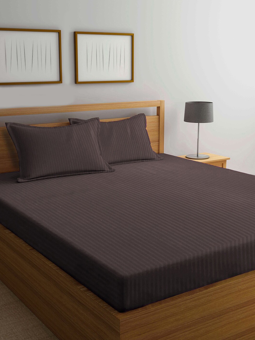 

KLOTTHE Brown Striped 300TC Fitted Double Bedsheet With 2 Pillow Covers