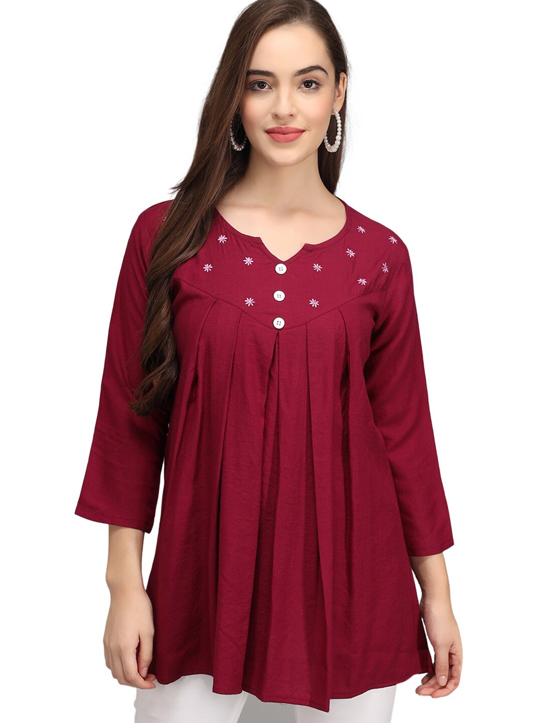 

Beatnik Floral Embroidered Kurti, Maroon